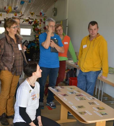 Anke Simon ging in ihrem Workshop auf Wildbienen ein. (Foto: Klara Stingel)