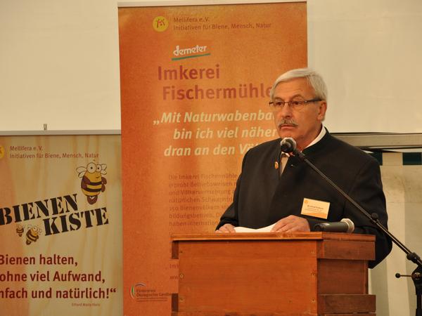 Grußwort von Manfred Hederer (Präsident Deutscher Berufs- und Erwerbsimkerbund) 