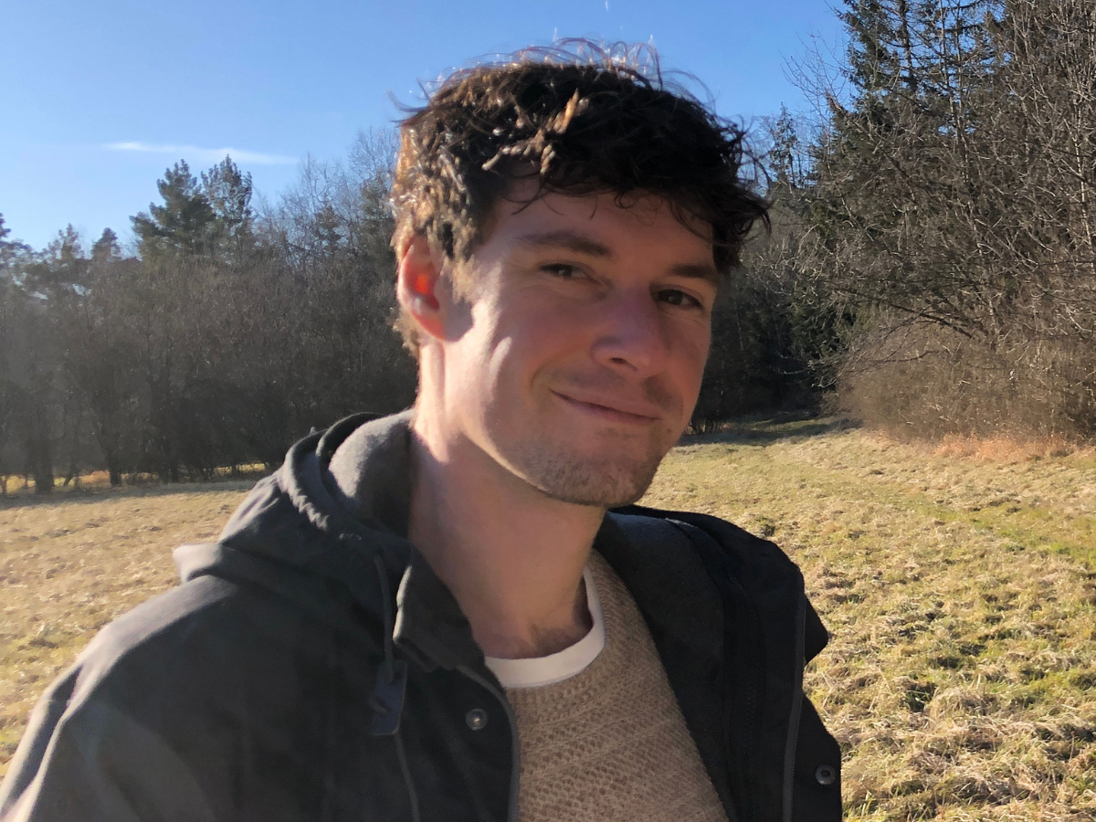 Seit Anfang des Jahres leitet Paul Lukhaub die Imkerei Fischerm&uuml;hle. (Foto: Katrin Sonnleitner)