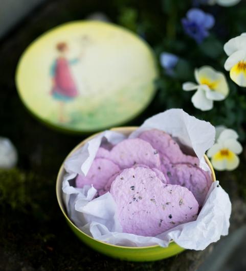Die getrockneten Herzen sind ein wunderbares Geschenk. (Foto: Michèle Brunnmeier)